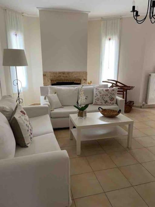 Appartement ~ένας προορισμός μια ανάσα από την αθήνα *